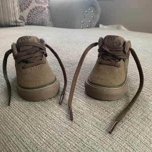 Kids army green Vans sneakers (great condition)